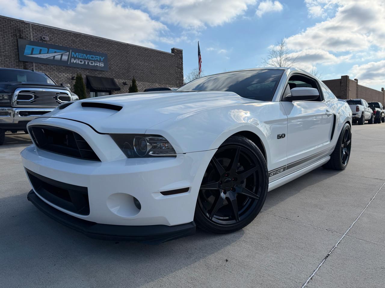 Ford Mustang 2dr Cpe GT Premium 2013