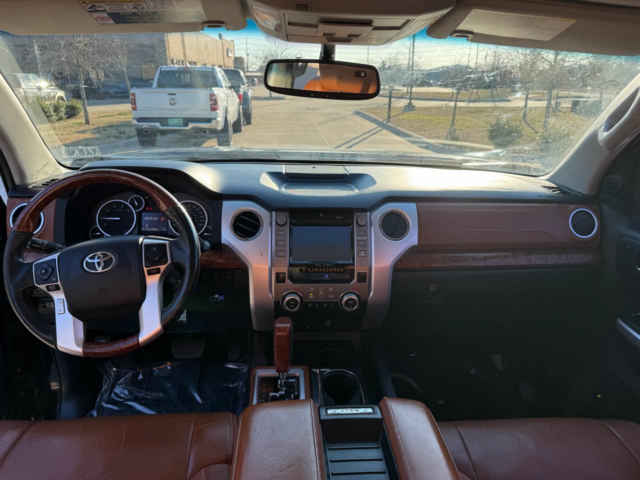 Toyota Tundra 2WD Truck  2015