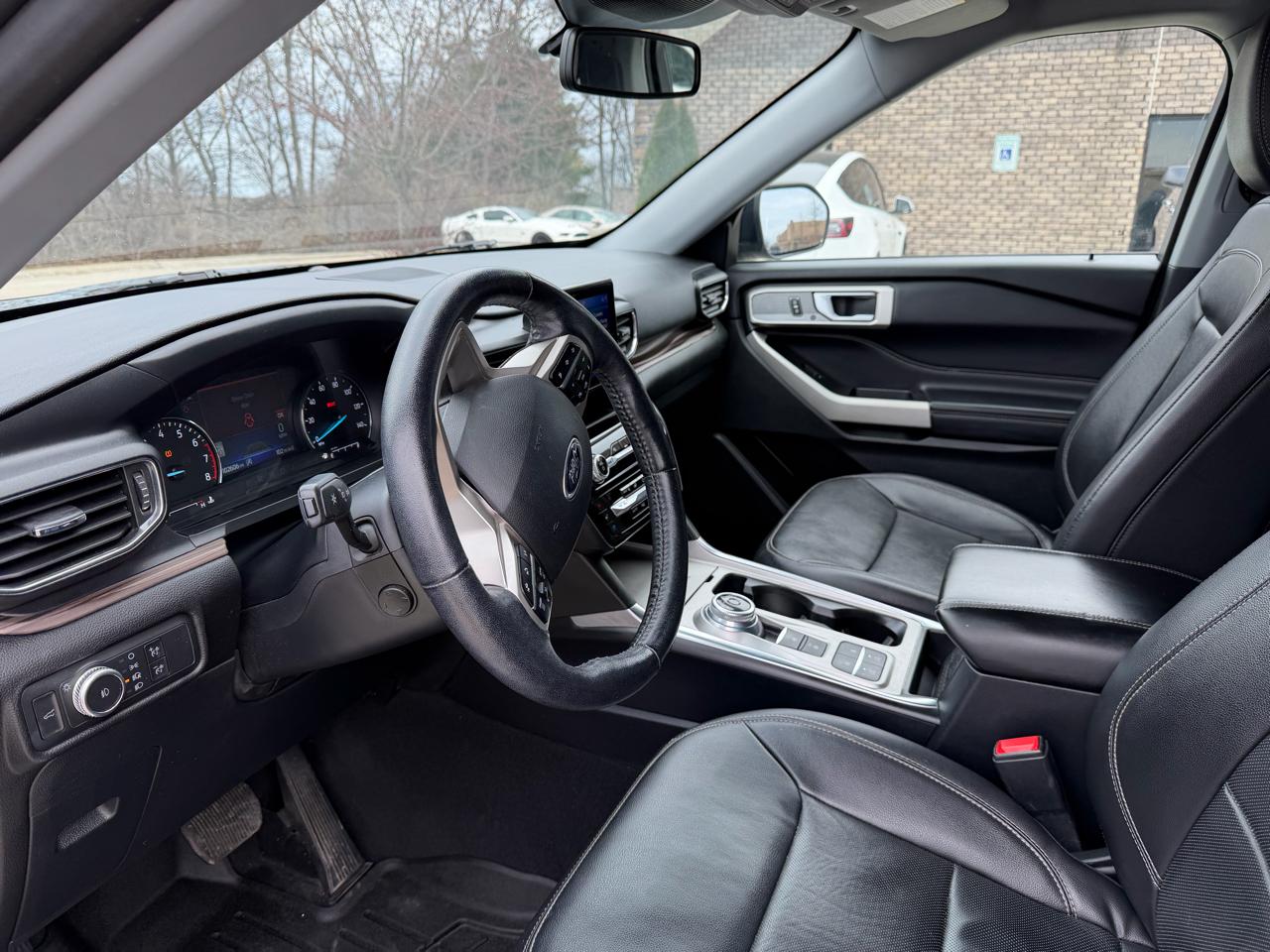 Ford Explorer Limited RWD 2021