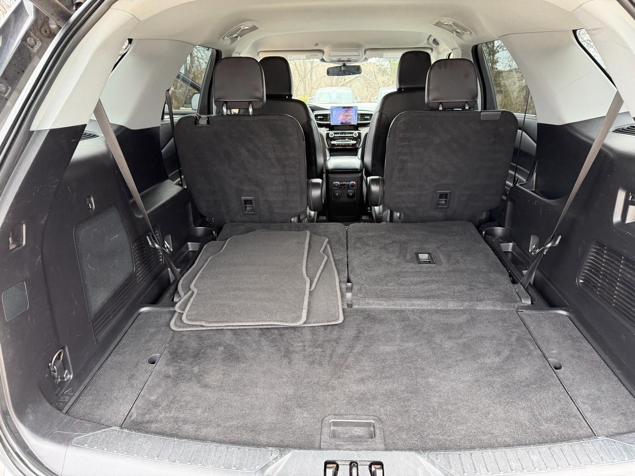 Ford Explorer Limited RWD 2021