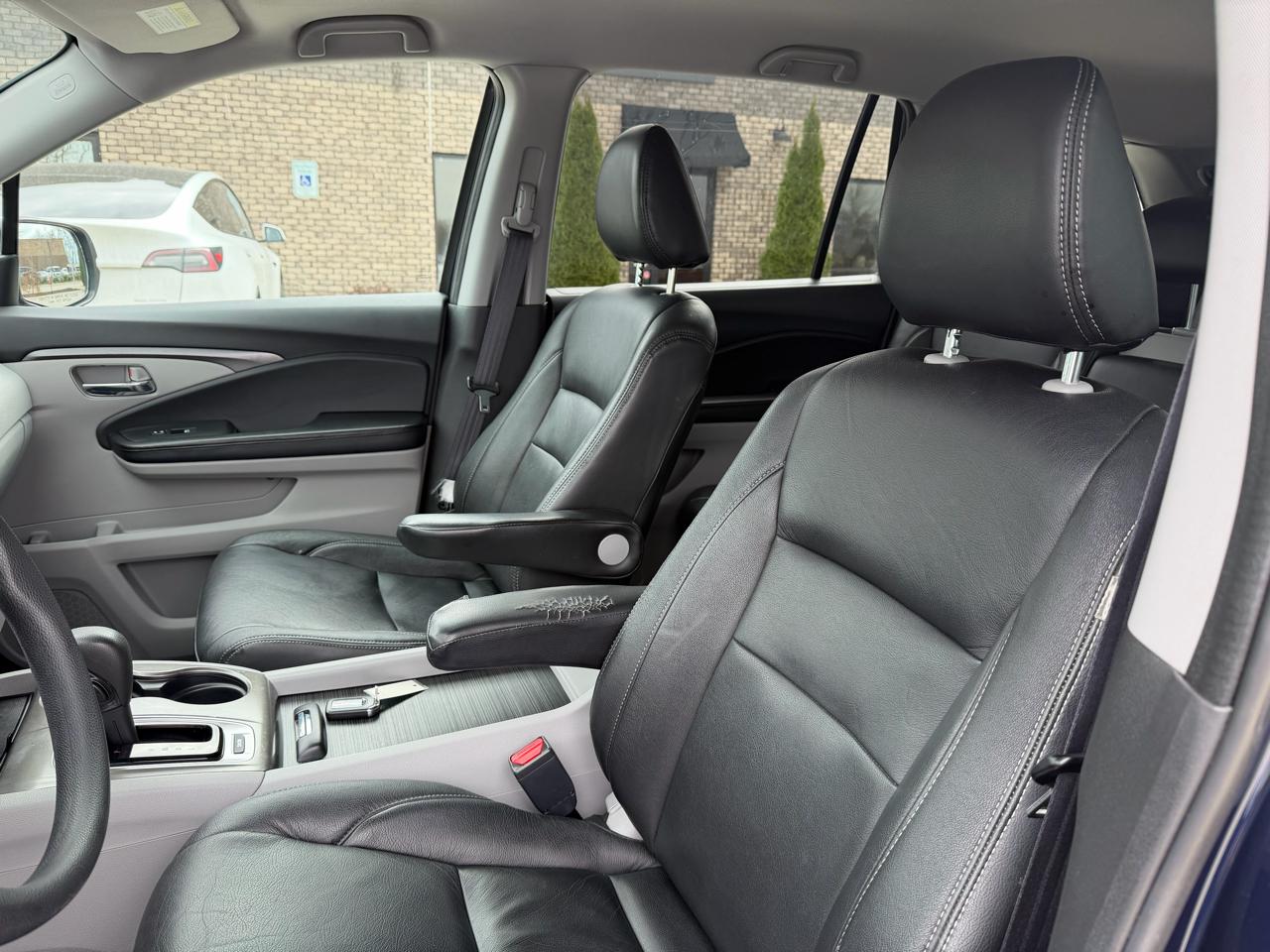 Honda Pilot 2WD 4dr EX 2016