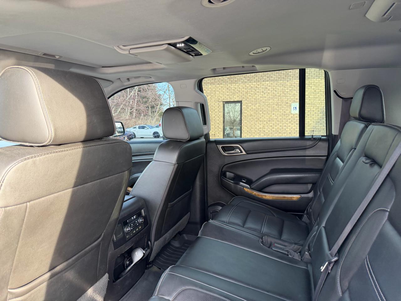 GMC Yukon XL 4WD 4dr Denali 2017