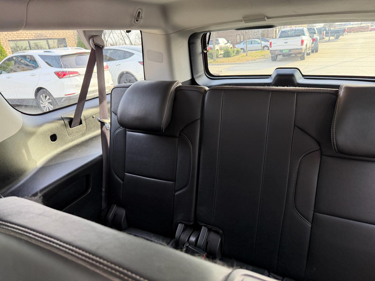 GMC Yukon XL 4WD 4dr Denali 2017