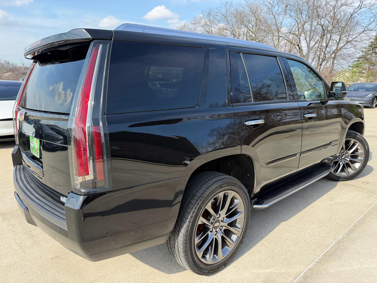Cadillac Escalade 4WD 4dr Premium Luxury 2020