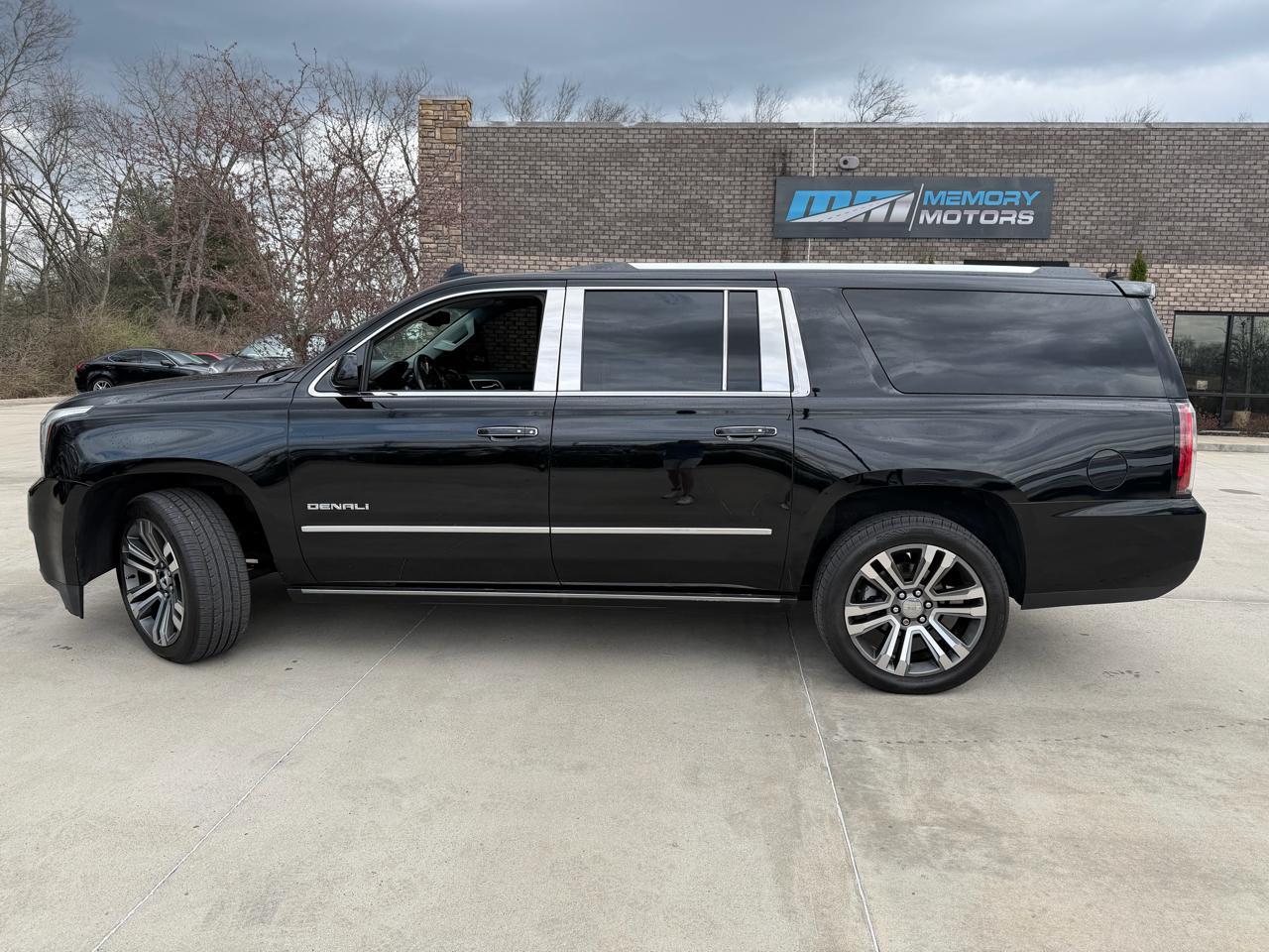 GMC Yukon XL 2WD 4dr Denali 2017