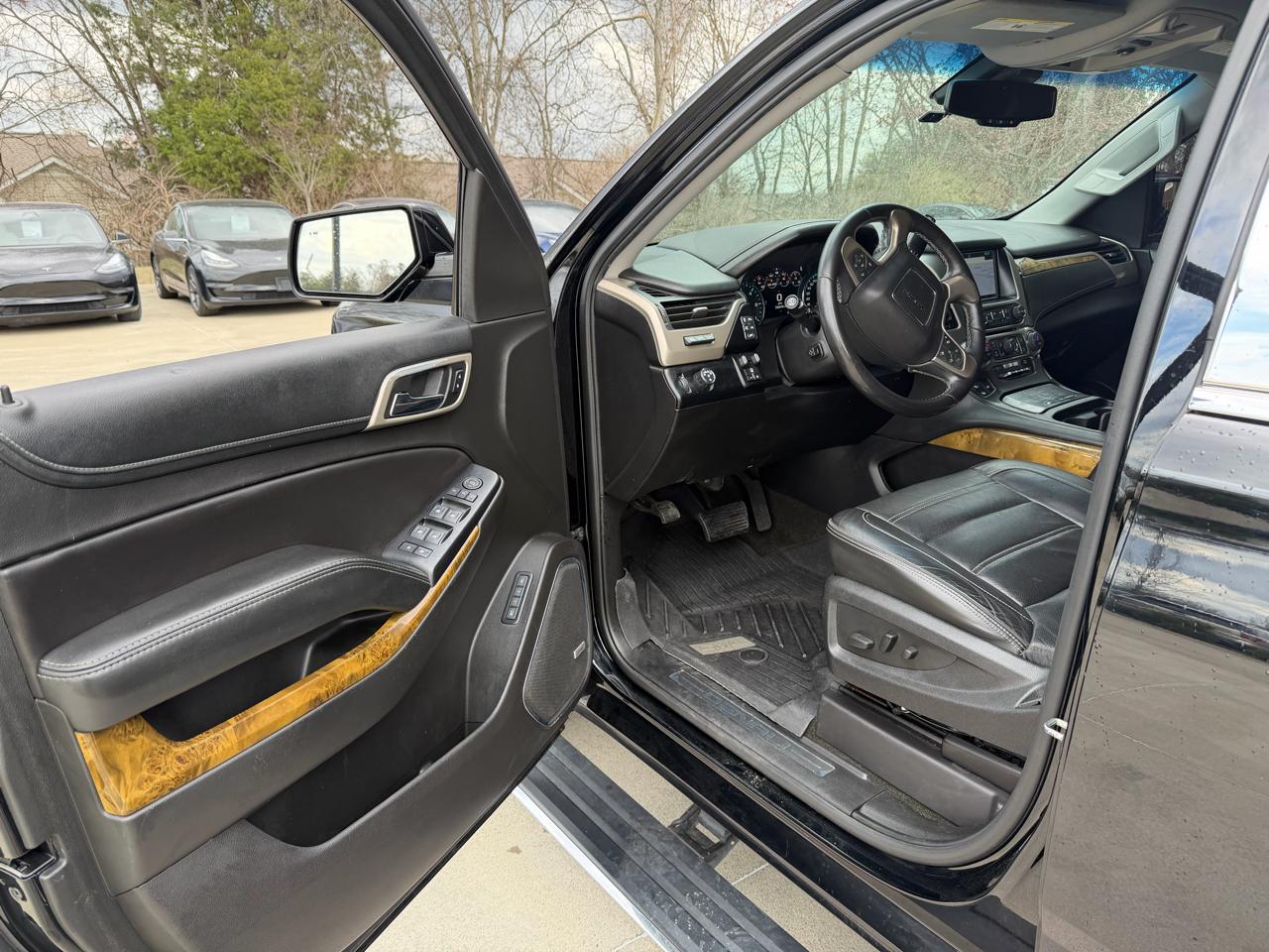 GMC Yukon XL 2WD 4dr Denali 2017