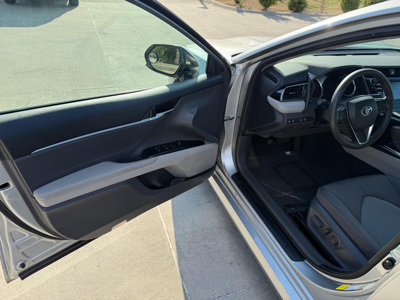 Toyota Camry LE 2019