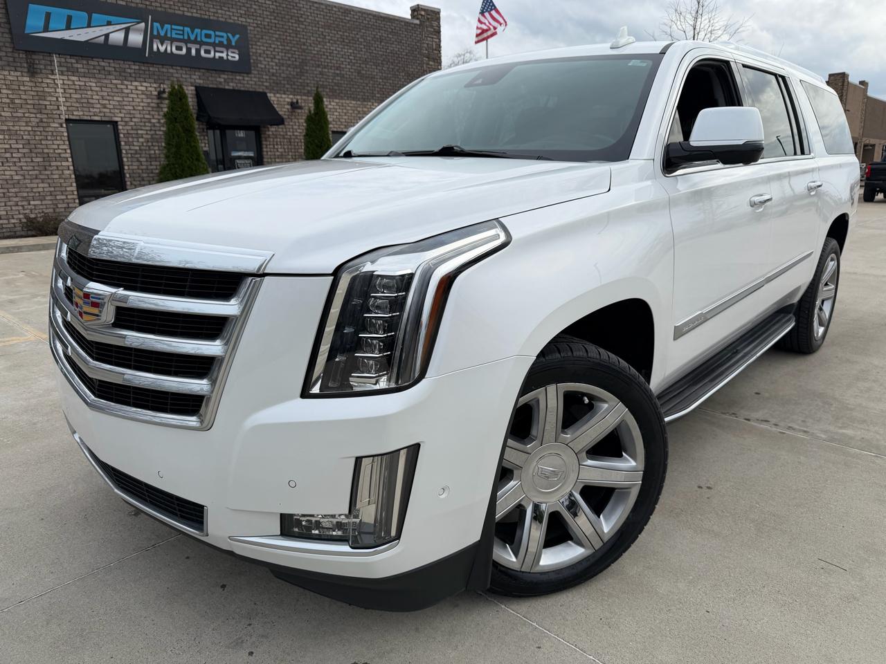 Cadillac Escalade ESV 2WD 4dr Luxury 2020