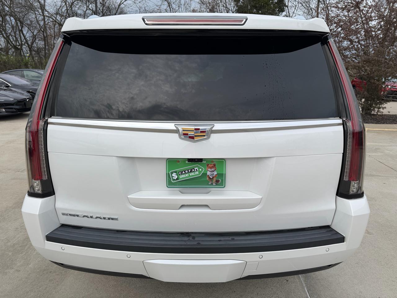 Cadillac Escalade ESV 2WD 4dr Luxury 2020