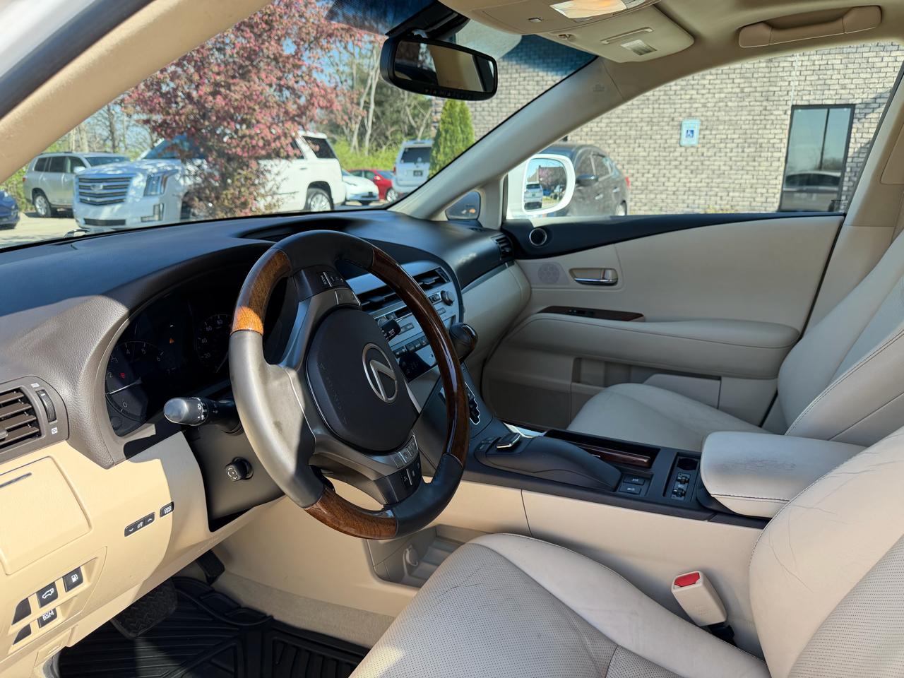 Lexus RX 350 4D SUV AWD 2015