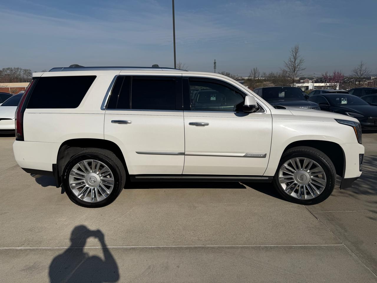 Cadillac Escalade 2WD 4dr Platinum 2017