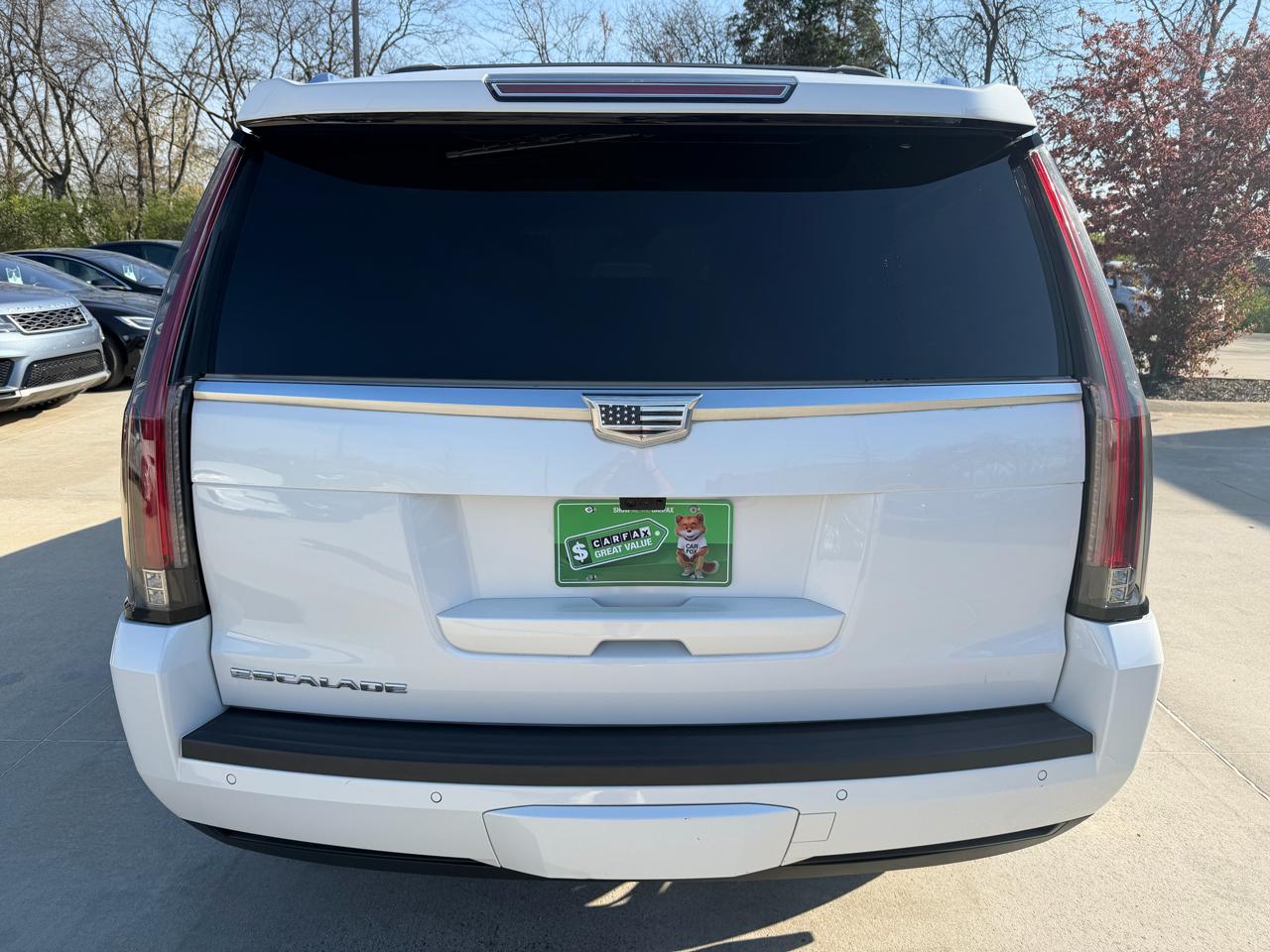 Cadillac Escalade 2WD 4dr Platinum 2017