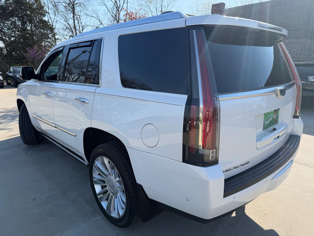 Cadillac Escalade 2WD 4dr Platinum 2017