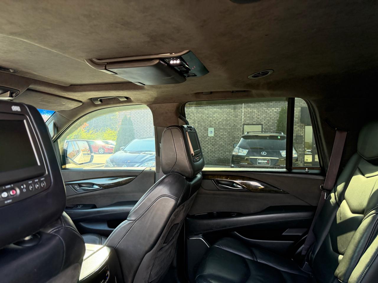 Cadillac Escalade 2WD 4dr Platinum 2017