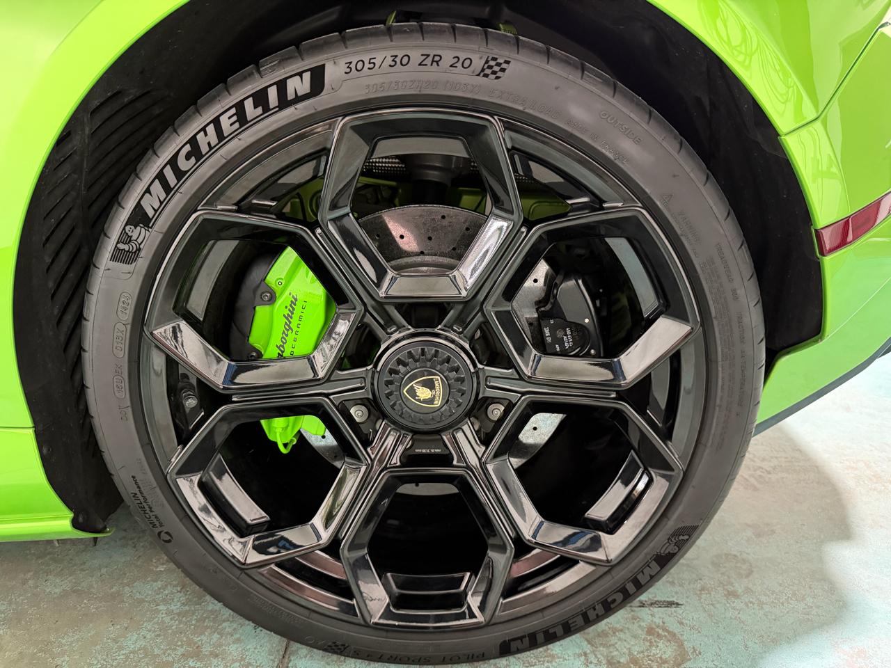 Lamborghini Huracan Tecnica Coupe 2023