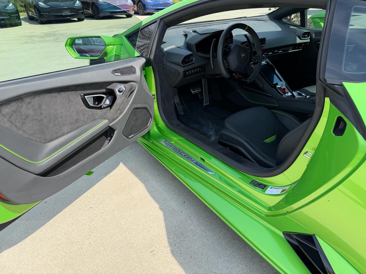 Lamborghini Huracan Tecnica Coupe 2023