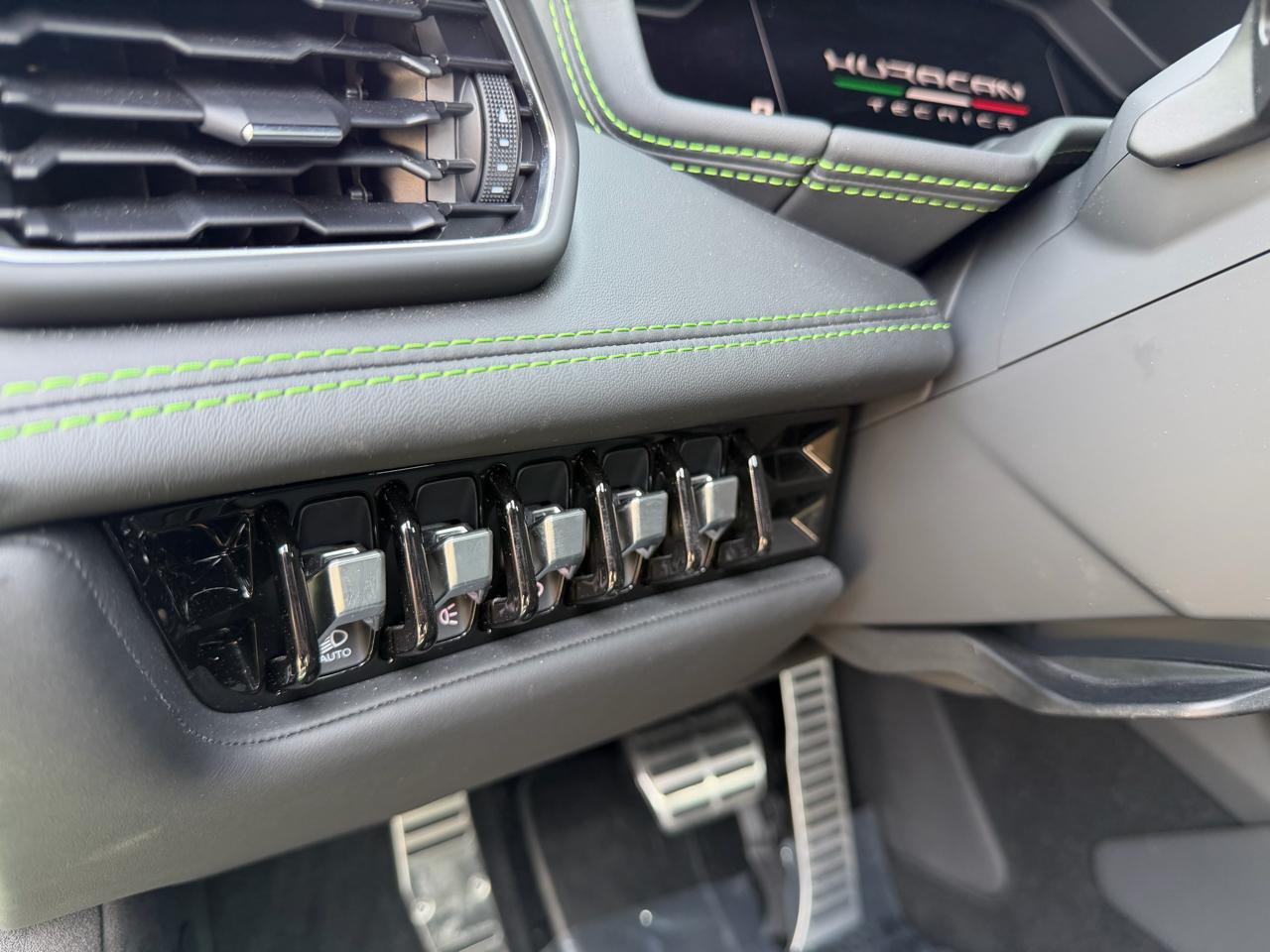 Lamborghini Huracan Tecnica Coupe 2023