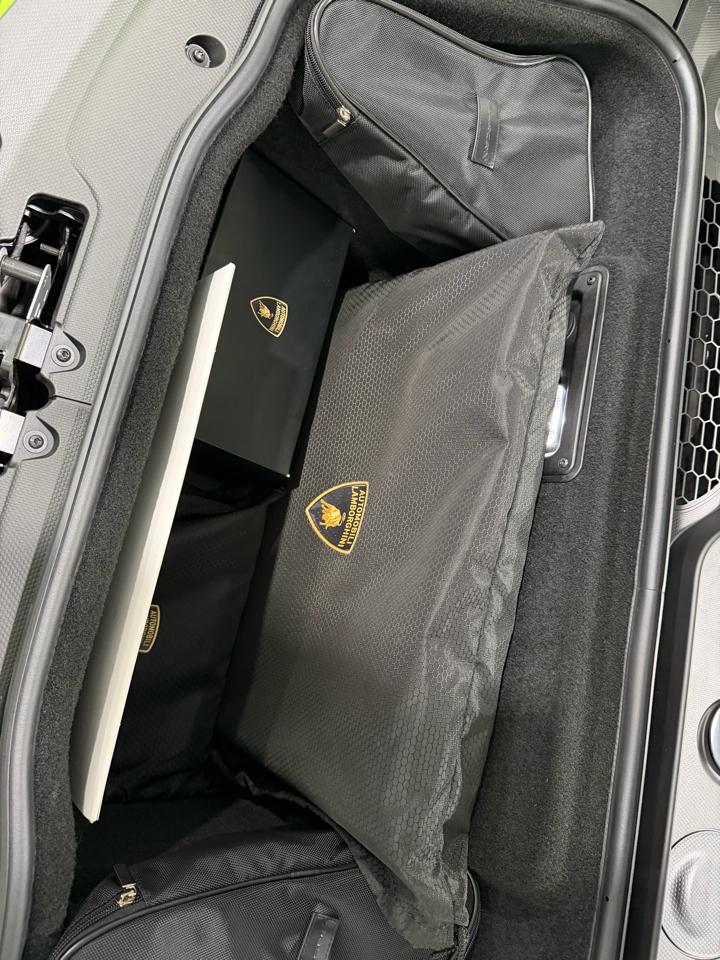 Lamborghini Huracan Tecnica Coupe 2023