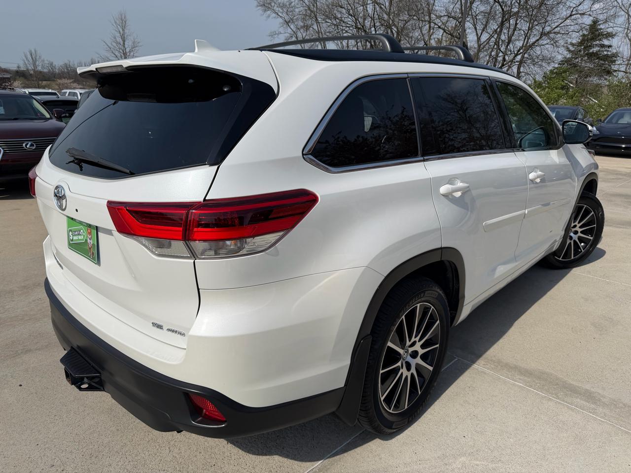 Toyota Highlander SE AWD V6 2017