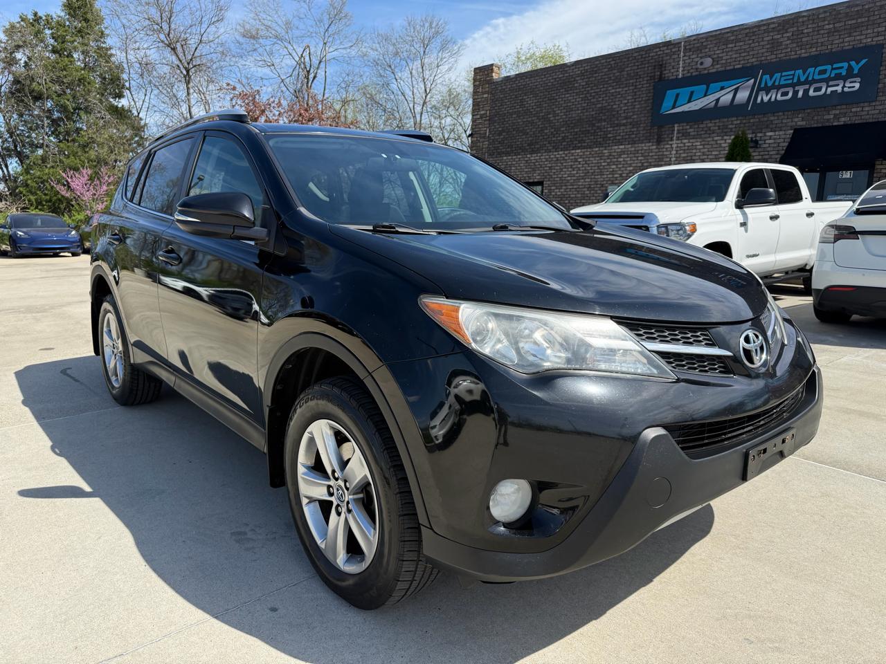 Toyota RAV4  2015