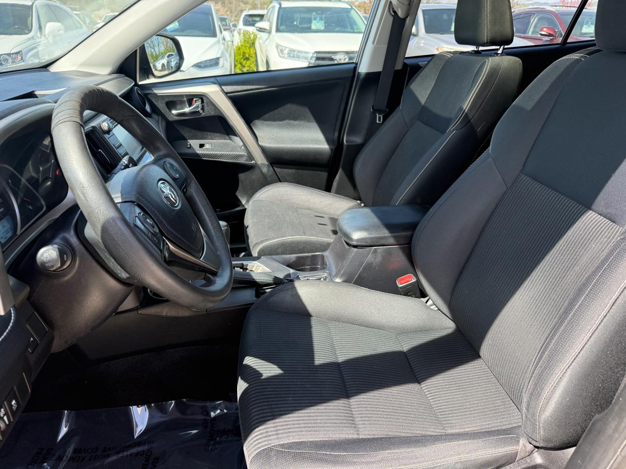 Toyota RAV4  2015