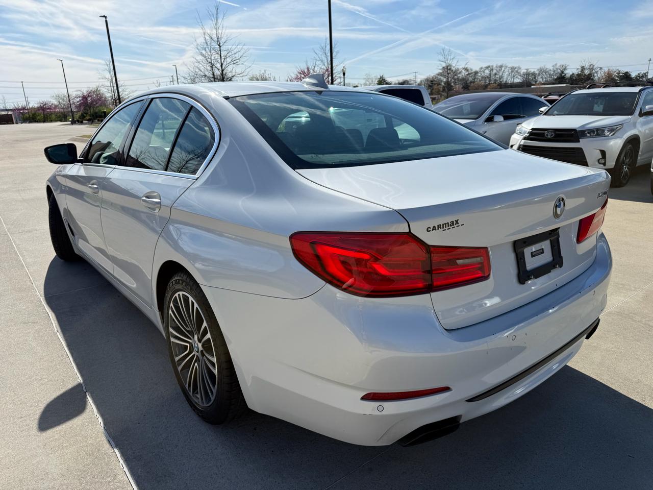 BMW 5 Series 540i Sedan 2019