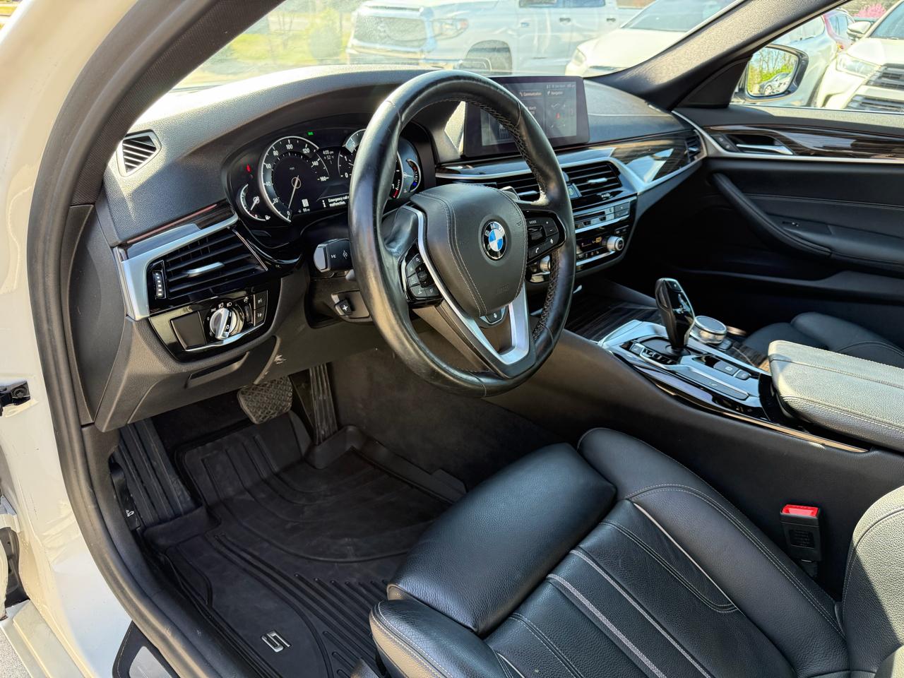 BMW 5 Series 540i Sedan 2019