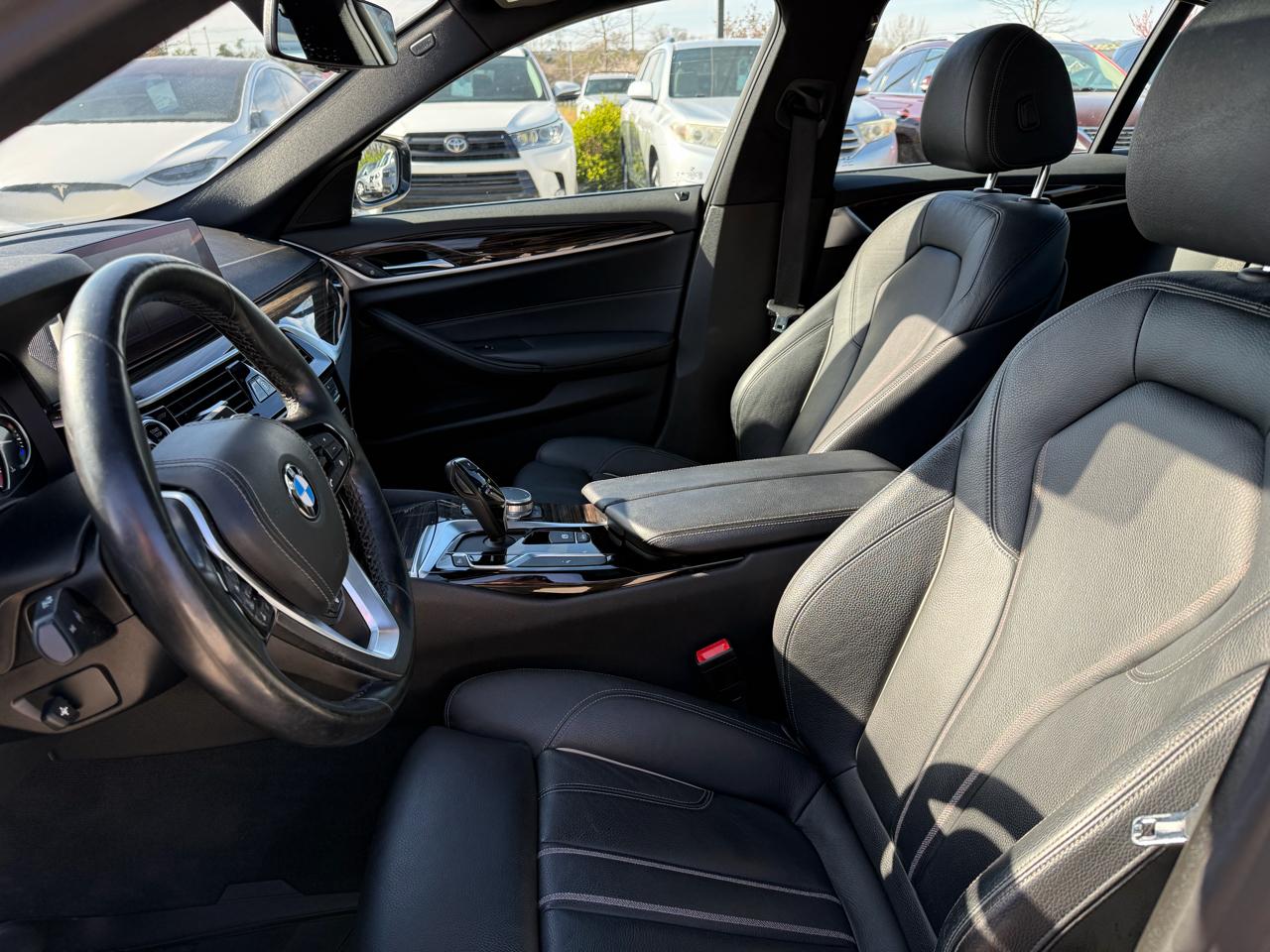 BMW 5 Series 540i Sedan 2019