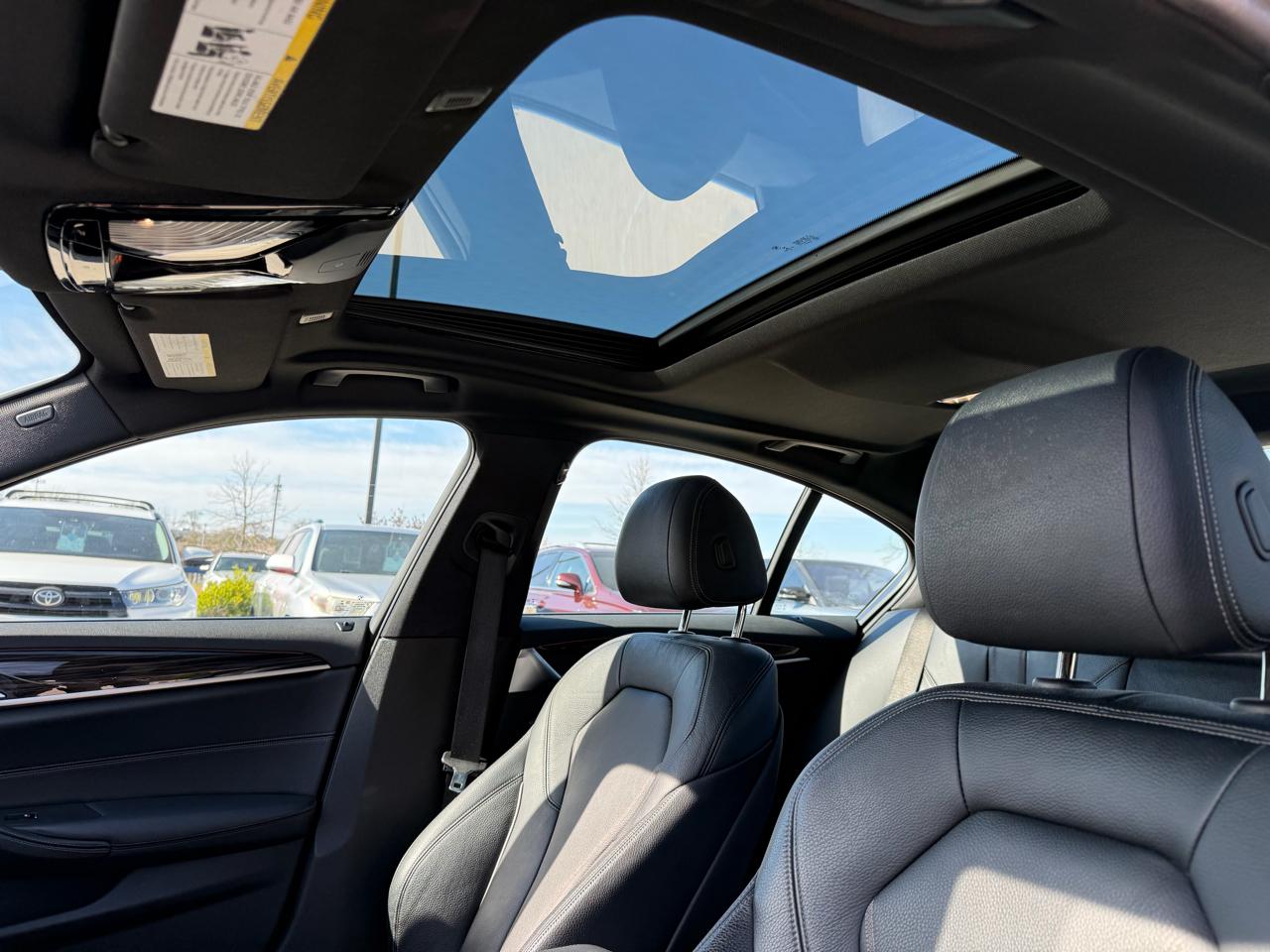 BMW 5 Series 540i Sedan 2019