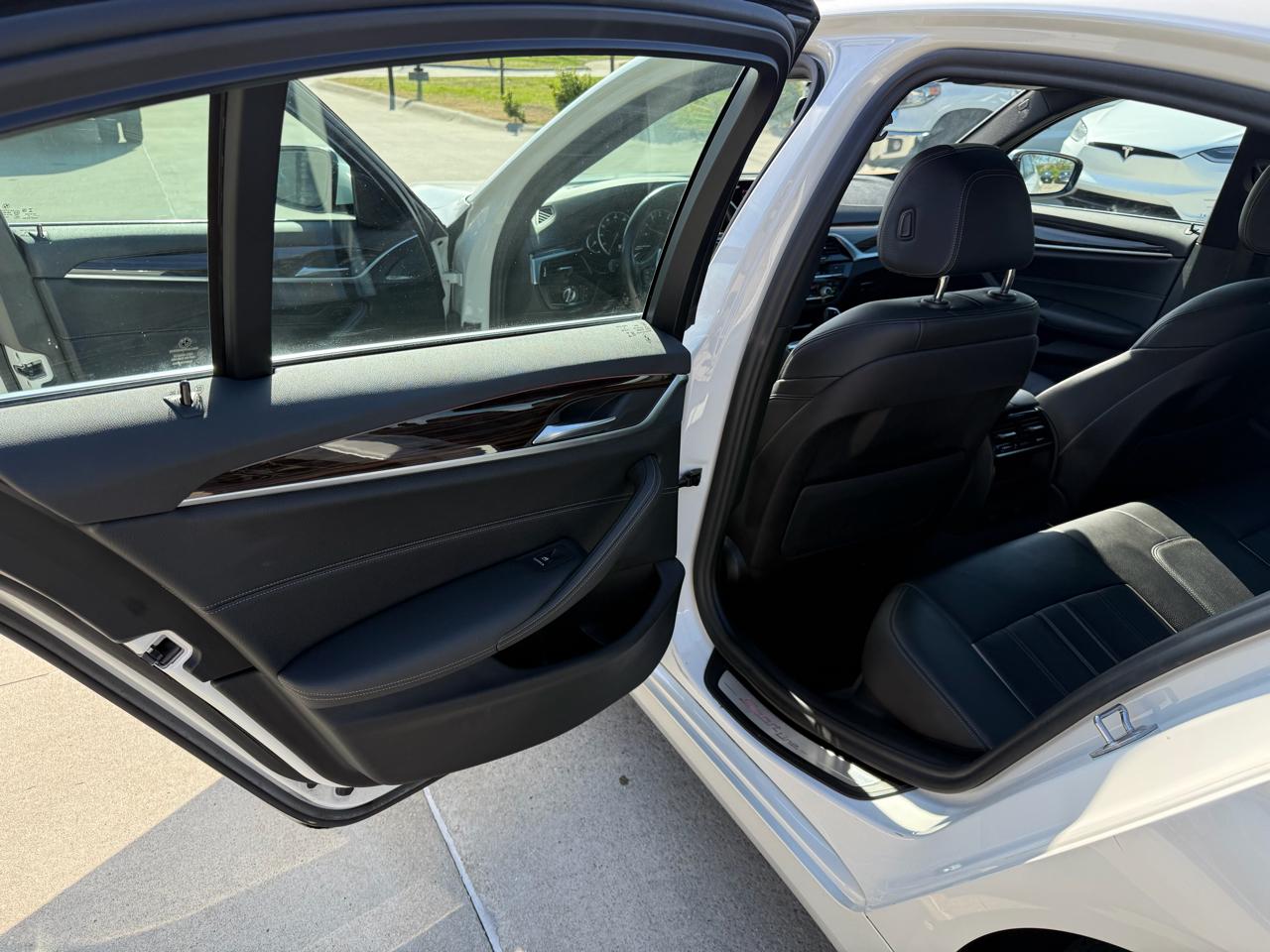 BMW 5 Series 540i Sedan 2019