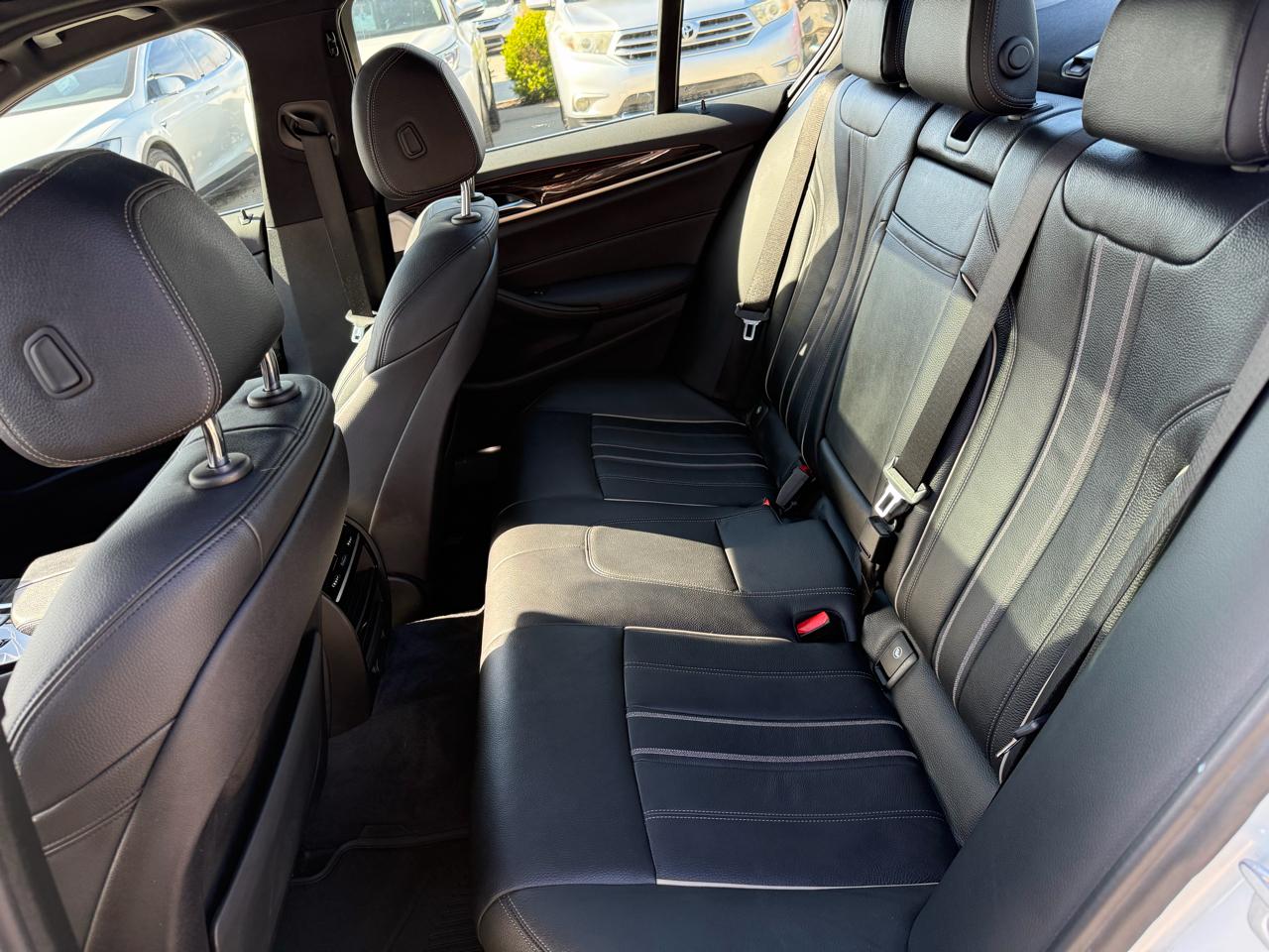 BMW 5 Series 540i Sedan 2019