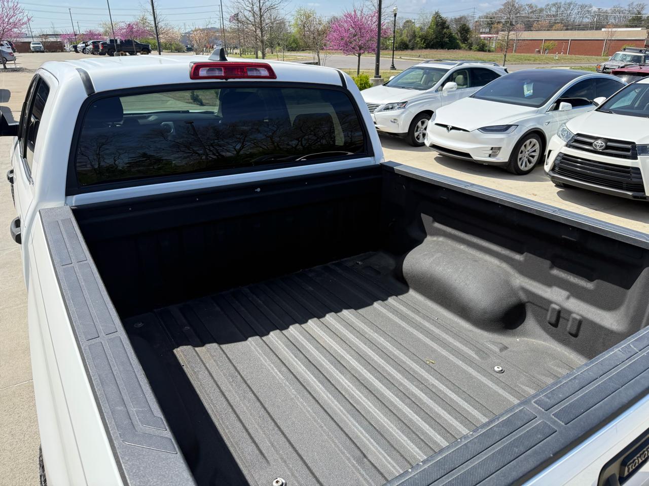 Toyota Tundra 2WD  2021