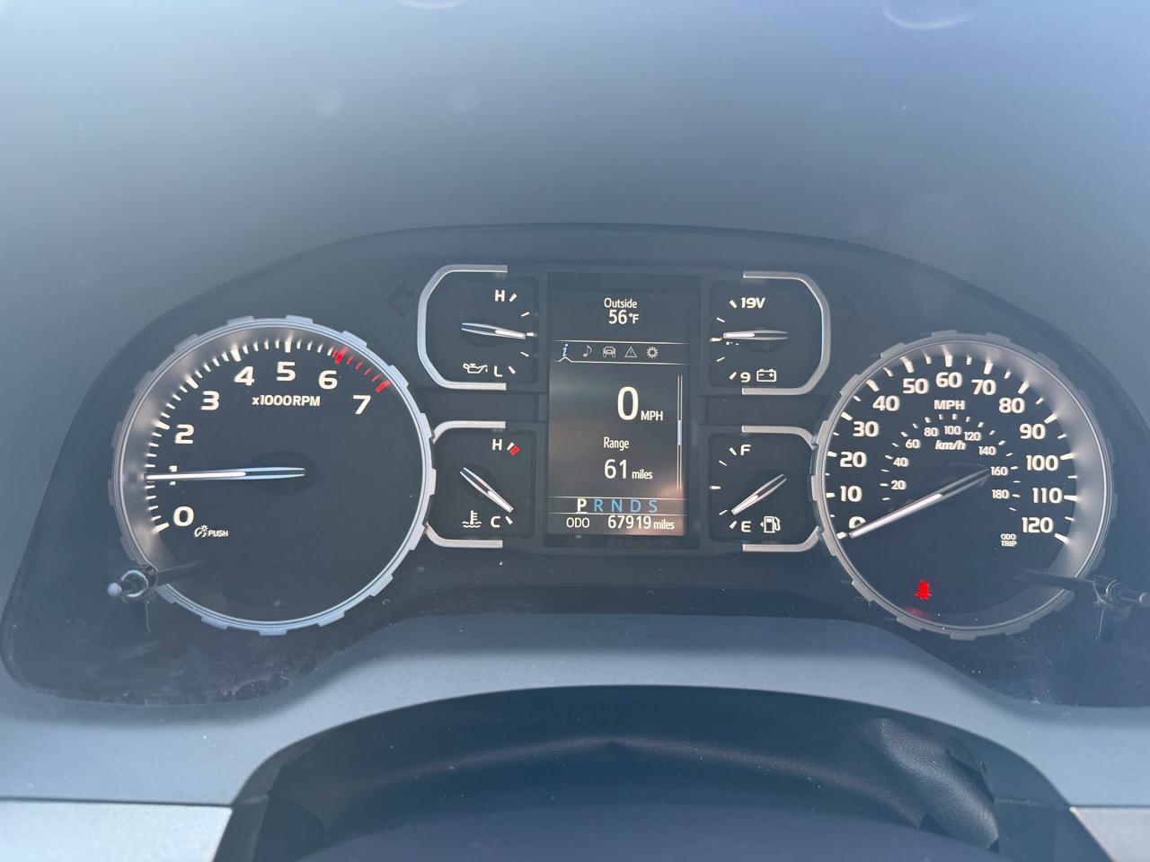 Toyota Tundra 2WD  2021