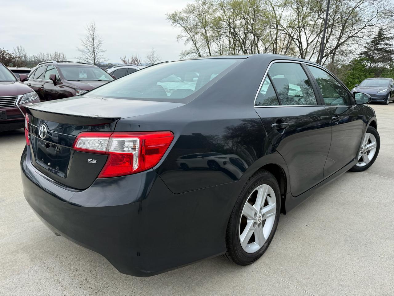 Toyota Camry  2012