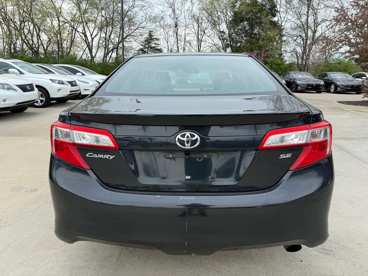 Toyota Camry  2012