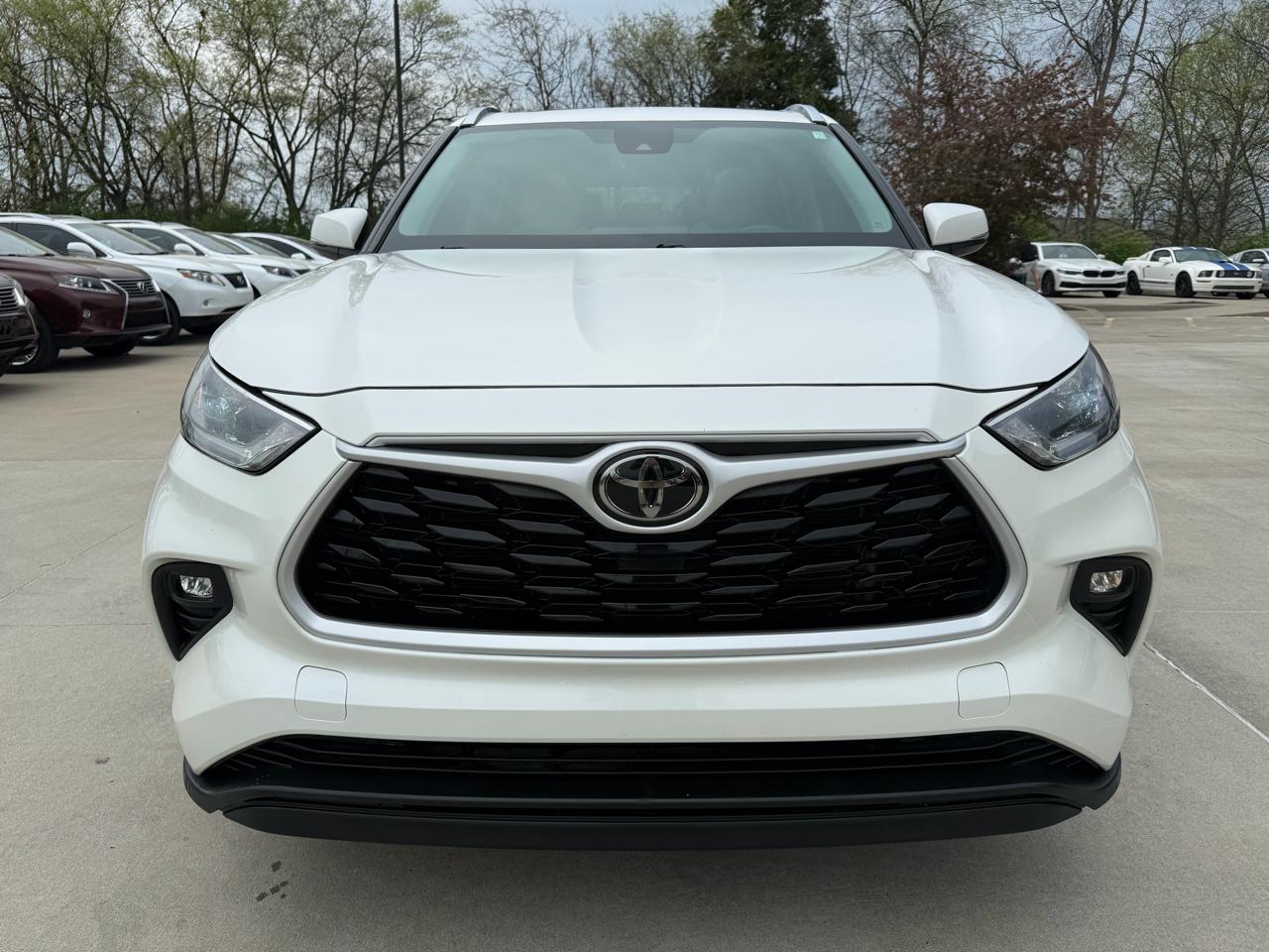 Toyota Highlander  2021