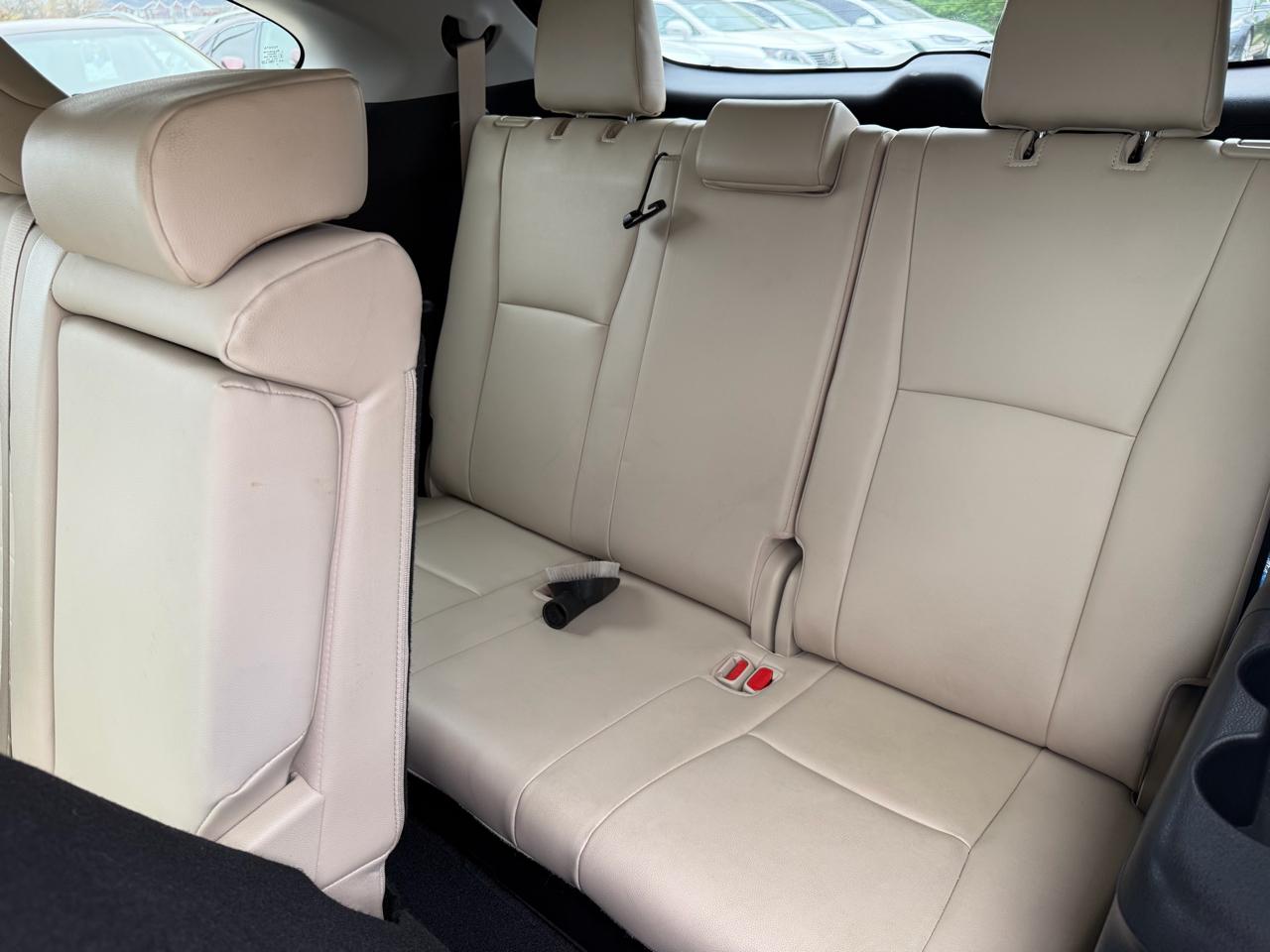 Toyota Highlander  2021