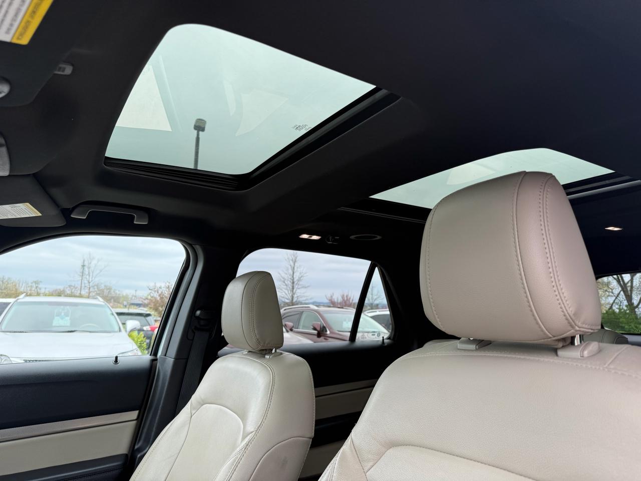 Ford Explorer XLT 4WD 2018