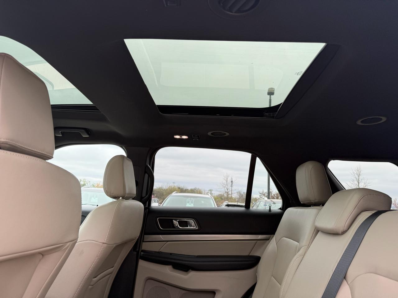 Ford Explorer XLT 4WD 2018