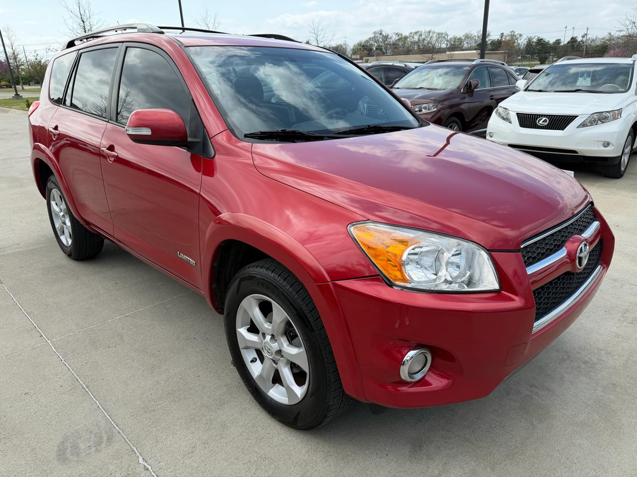 Toyota RAV4  2011