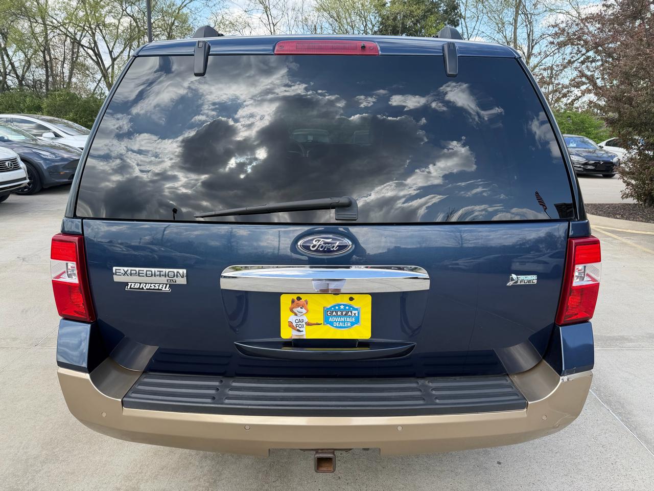 Ford Expedition 4WD 4dr XLT 2013