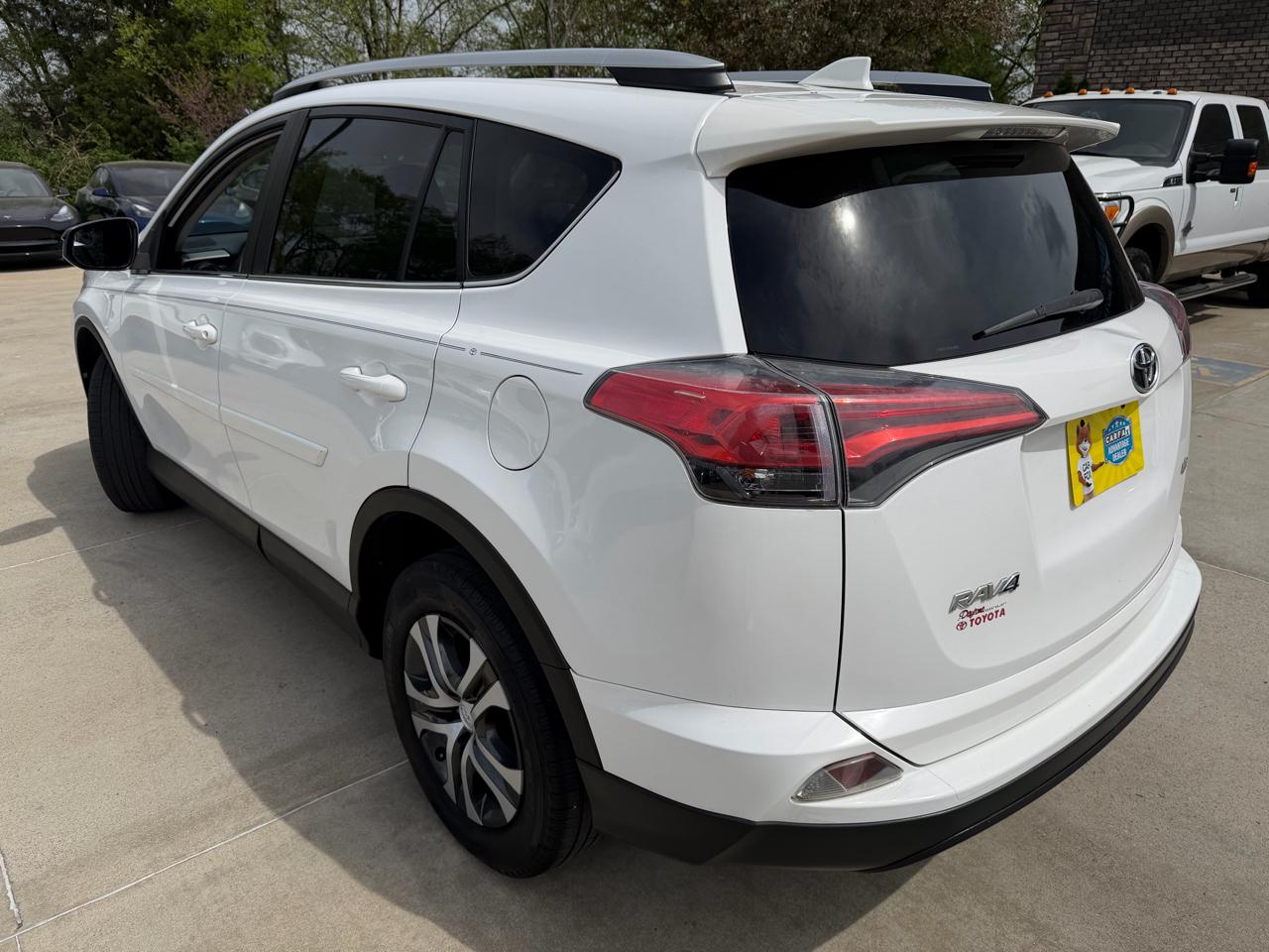 Toyota RAV4  2016