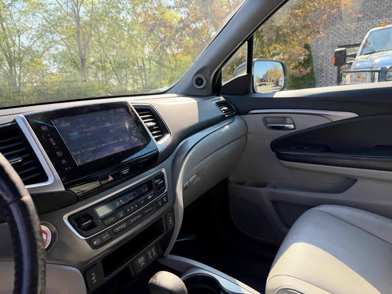 Honda Pilot 2WD 4dr EX-L 2016