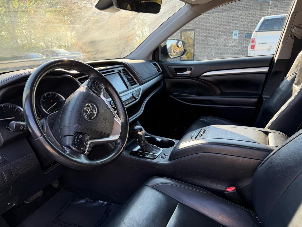 Toyota Highlander  2017