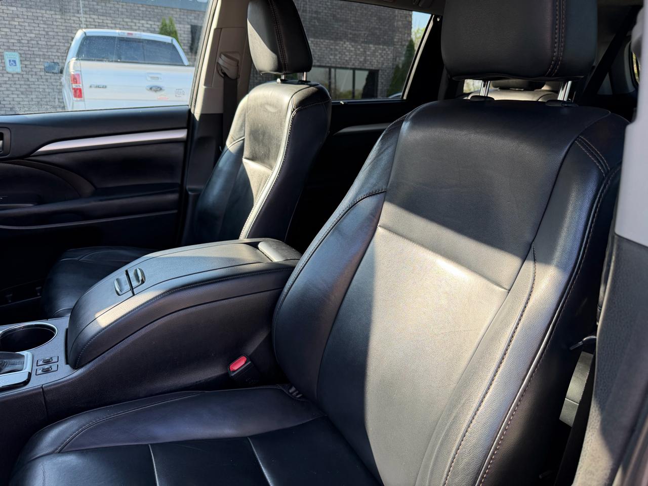 Toyota Highlander  2017