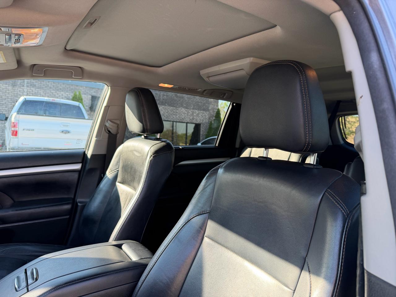 Toyota Highlander  2017