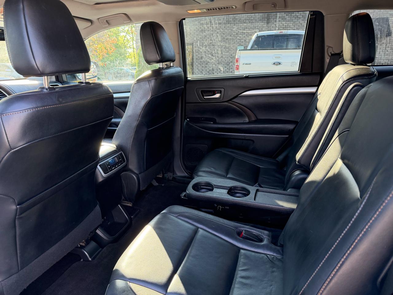 Toyota Highlander  2017