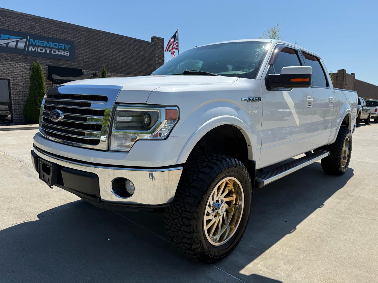 Ford F-150 2WD SuperCrew 145" Lariat 2014