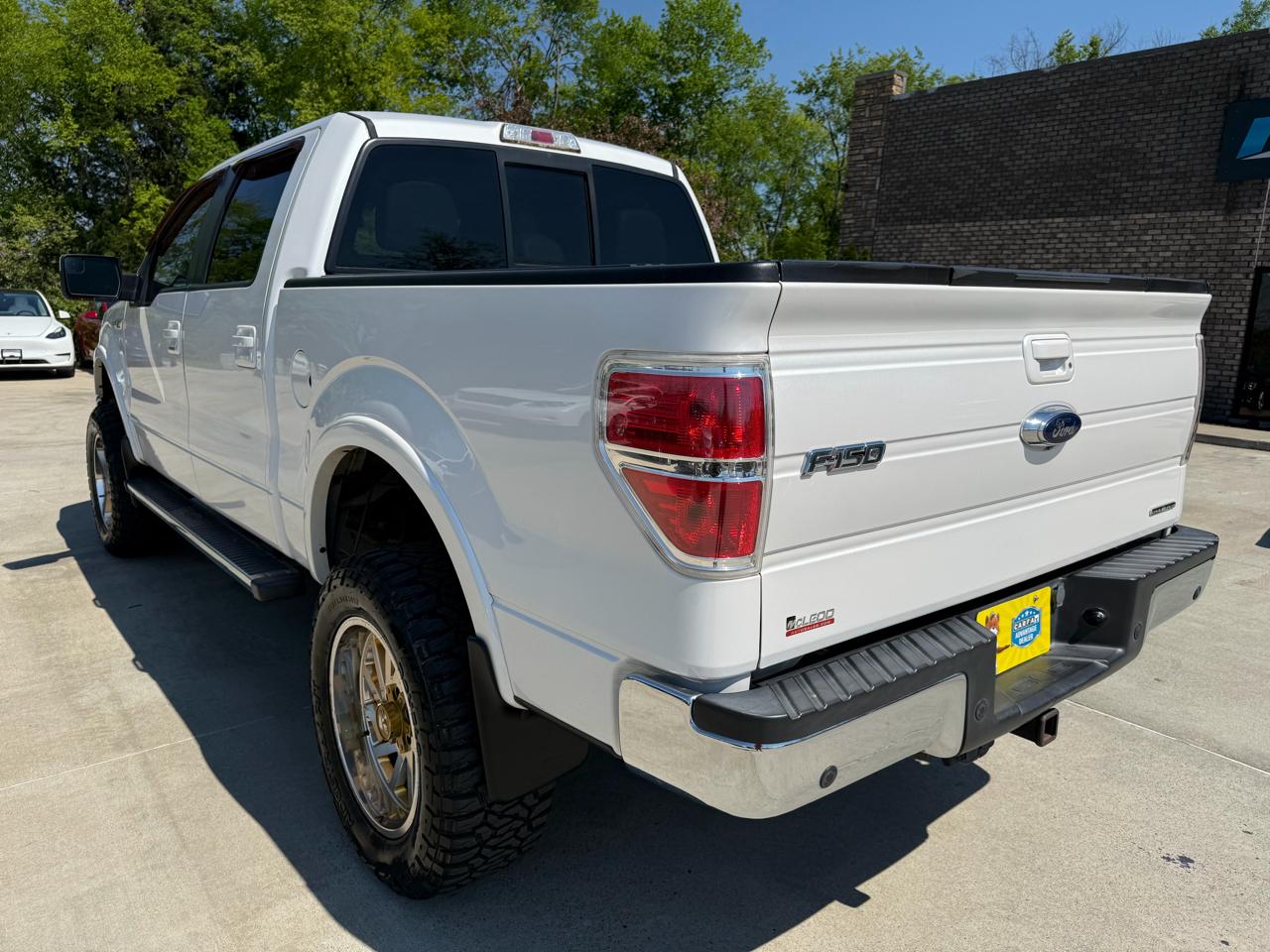 Ford F-150 2WD SuperCrew 145" Lariat 2014
