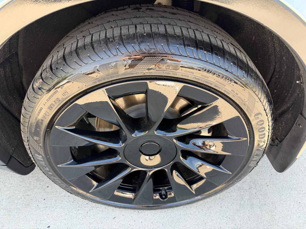 Tesla Model Y Long Range AWD 2021